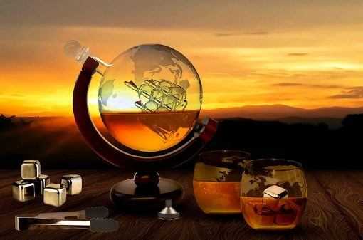 foodie food lover gifts unique globe decanter