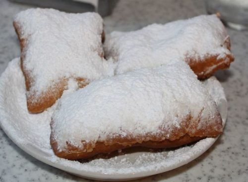 beignets dirty bread powdered sugar