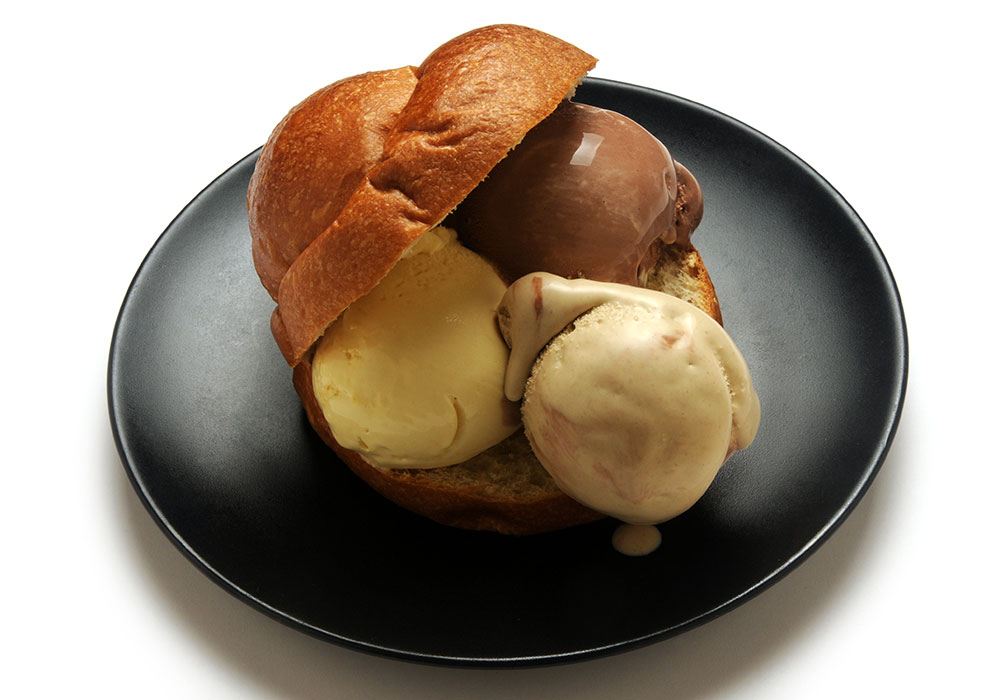 brioche gelato con tuppo