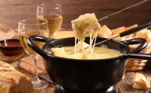 fondue melted cheese dip