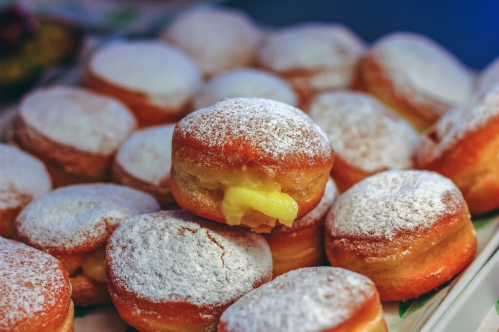 bomboloni bombolone bombolato Italian doughnuts donuts