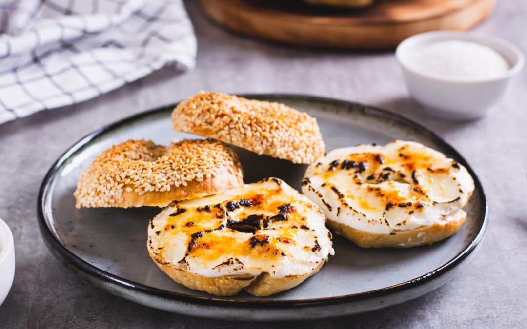 Creme Bruleegle: elevate your breakfast with a creme brulee bagel